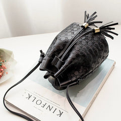 Casual Solid Tassel Design Crossbody Bag