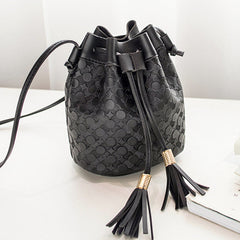 Casual Solid Tassel Design Crossbody Bag