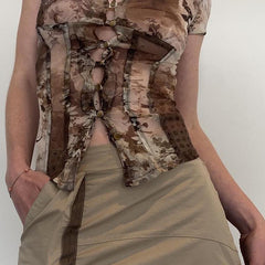 Stitch abstract print sleeveless hollow out o ring crop top