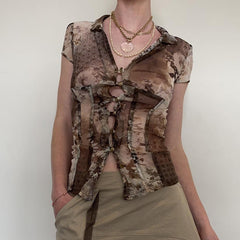 Stitch abstract print sleeveless hollow out o ring crop top