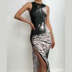 Contrast print sleeveless crewneck slit midi dress