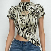 Ripple contrast short sleeve embroidery irregular crop top