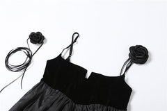 Solid notch neck flower applique ruched backless mini dress