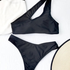 One side hollow out one shoulder solid bikini