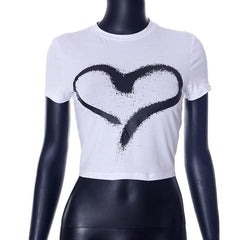 Heart pattern contrast short sleeve crewneck crop top