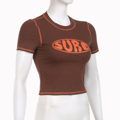 Stitch contrast short sleeve "sure" pattern crewneck crop top