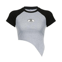 Ribbed contrast patchwork "A" applique irregular short sleeve crop top