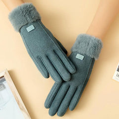 Touch screen windproof tag fluffy gloves