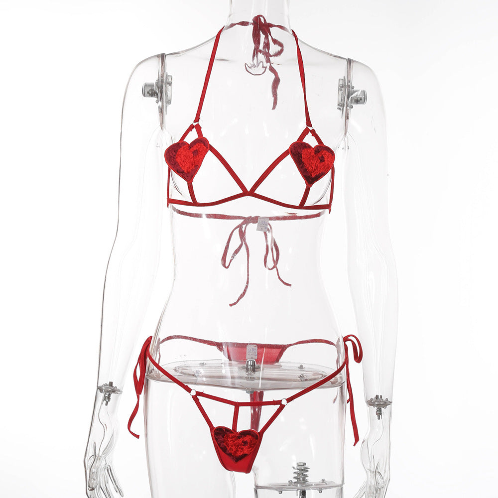 Neues rotes Dreipunkt-Dessous-Set mit Hohlsaum