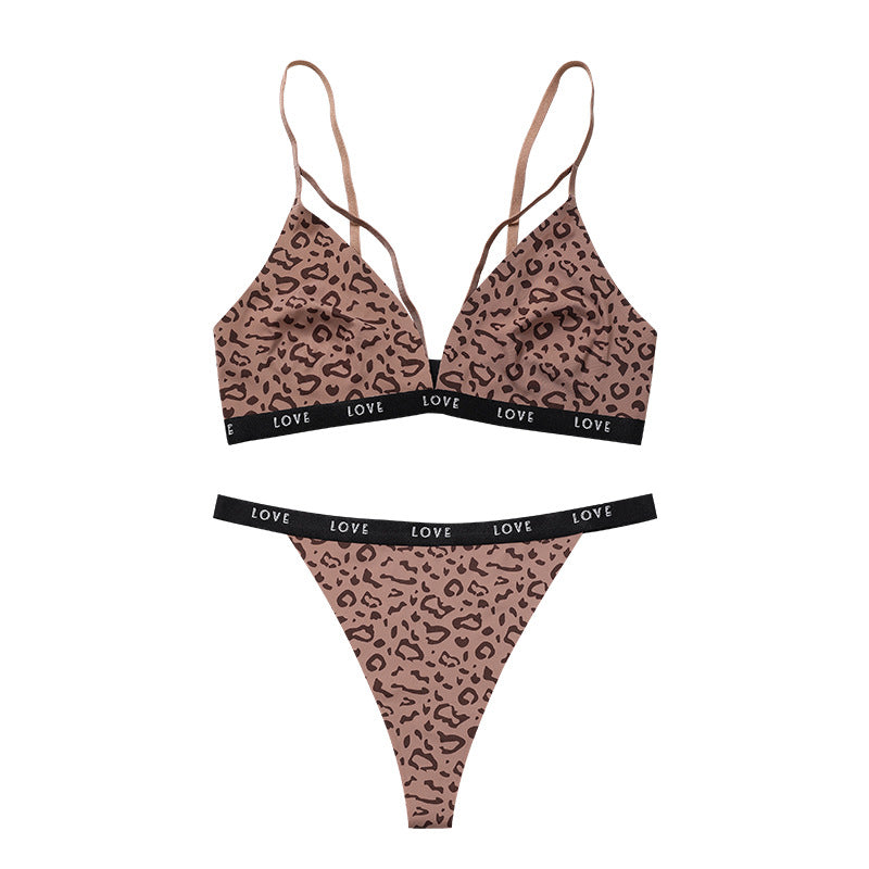 Conjunto de lencería sexy de seda helada con estampado de leopardo sin costuras