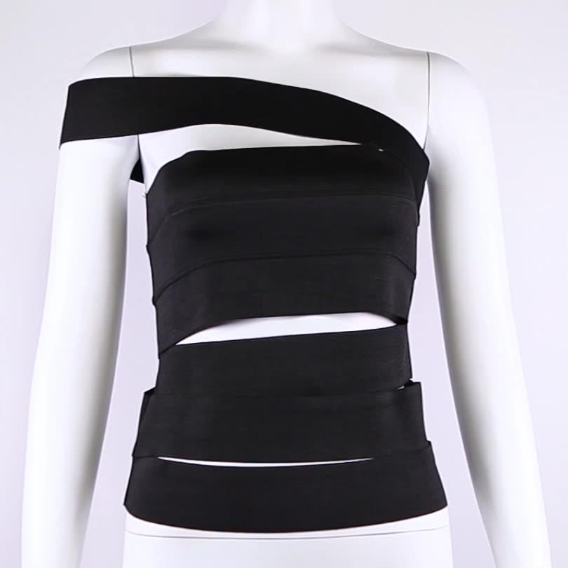 Slim-Fit Street Style Slant Neck Halter Top