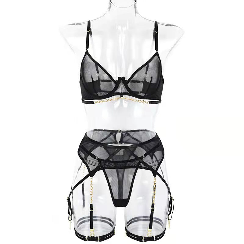 Sexy Dessous-Set mit Netz-Metallkette und Perspektive