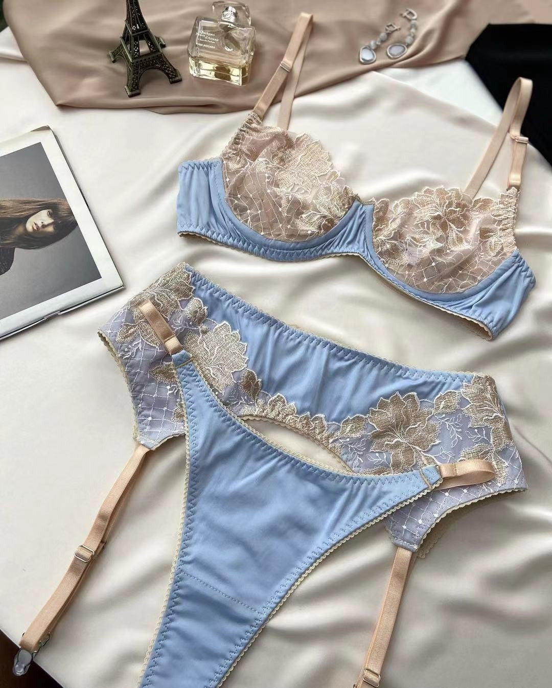 Vintage Lingerie Lace Embroidery Sexy Lingerie Set