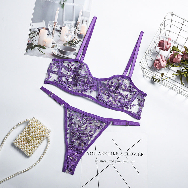 Sexy Dreipunkt-Dessous-Set mit Blumenstickerei