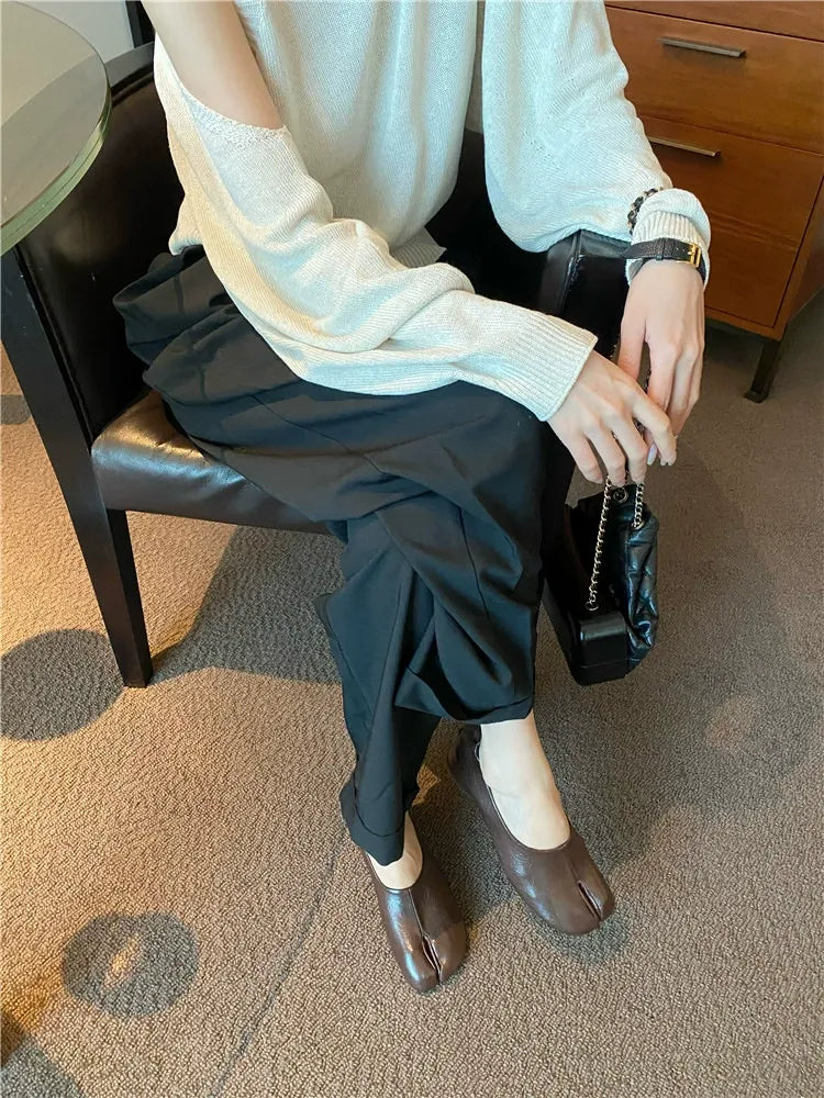 Casual Friday Split Toe Tabi Flats