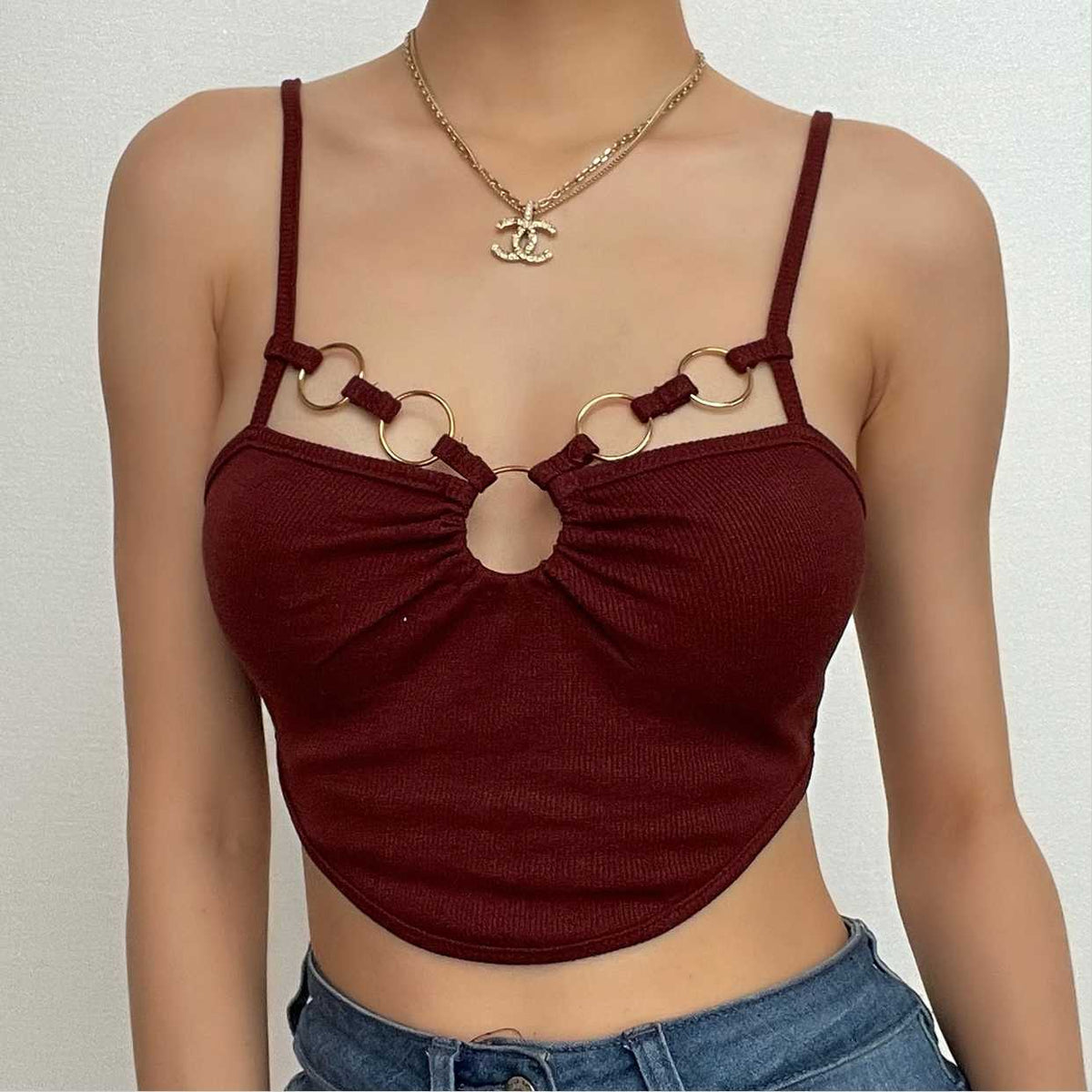 Hollow out solid o ring ruched backless cami crop top