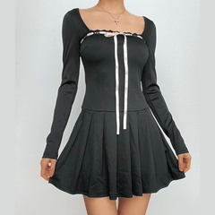 Lace hem square neck contrast long sleeve pleated mini dress