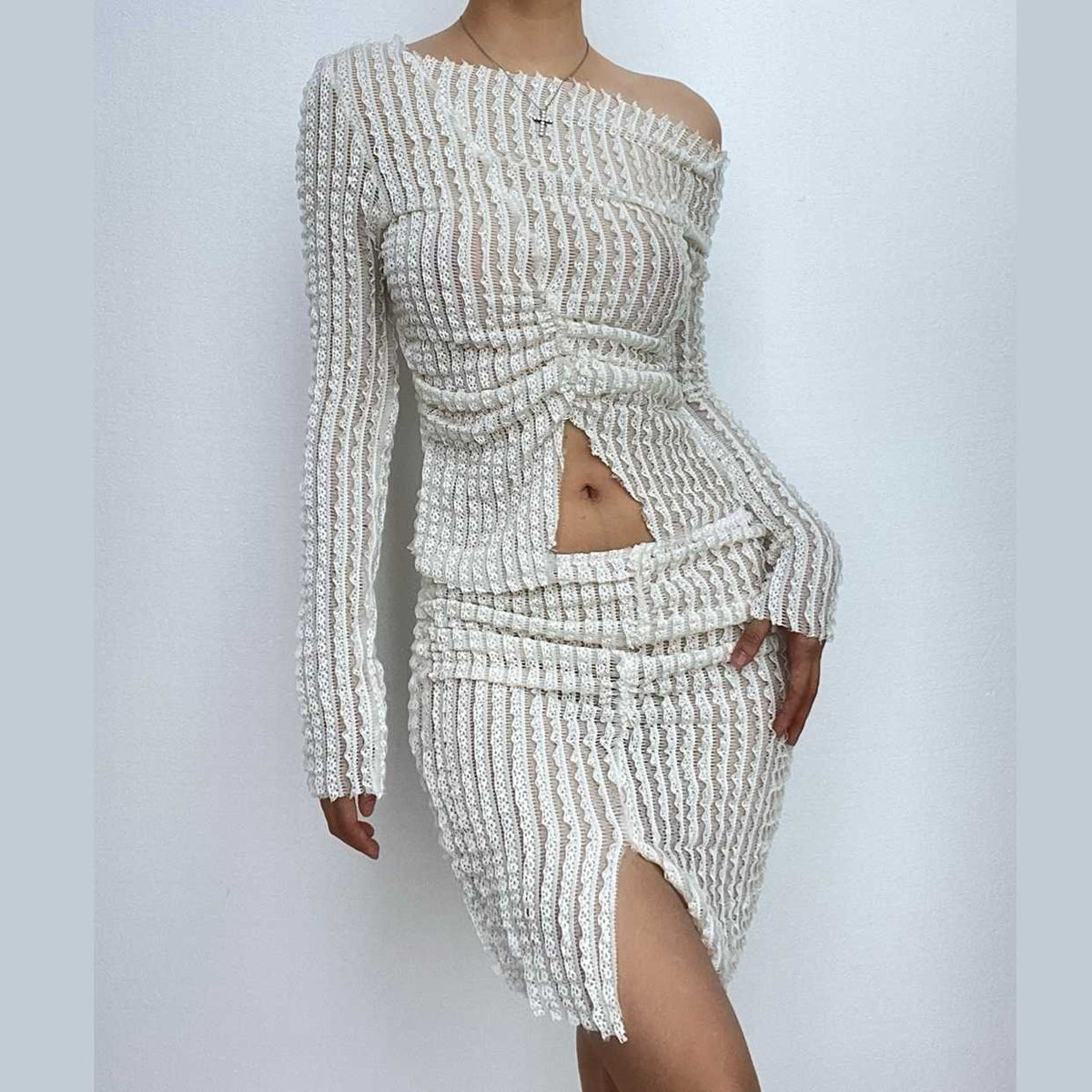 Textured off shoulder irregular long sleeve ruched slit mini skirt set