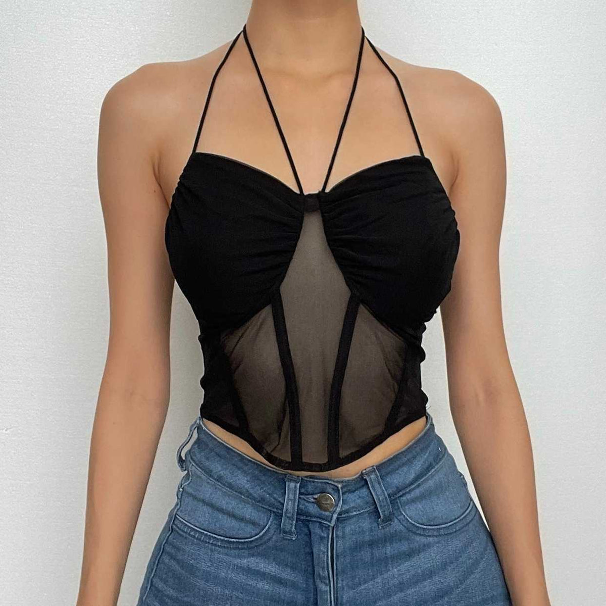 Neckholder-Crop-Top aus rückenfreiem, gerüschtem Korsett mit selbstbindendem Netzstoff