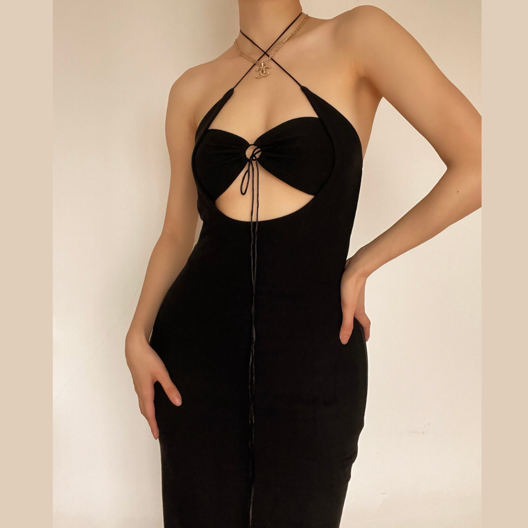 Hollow out backless halter maxi dress