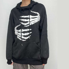 Sudadera con capucha, bolsillo con cordón y manga larga con estampado de calavera 