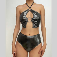 Neckholder-Bikini mit ausgehöhltem Metallic-O-Ring zum Selbstbinden