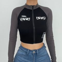 Contrast long sleeve crewneck zip-up print crop top