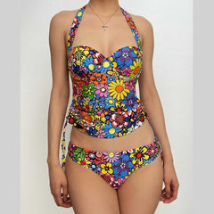 Traje de baño bikini con cuello halter, relleno y lazo anudado con estampado floral en contraste