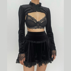 Blusa de manga larga con botones, espalda descubierta y dobladillo de encaje liso 