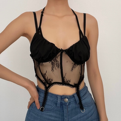 Ärmelloses, rückenfreies Crop-Top aus Netzstoff mit Neckholder und Rüschen - Schlussverkauf