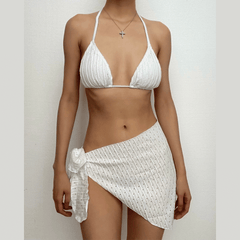 Traje de baño de 3 piezas con cuello halter, textura sólida y lazo 