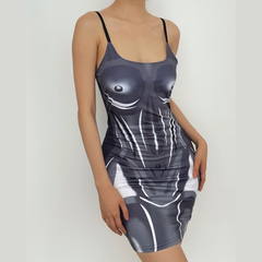 Tief ausgeschnittenes, rückenfreies Camisole-Kleid mit quadratischem Ausschnitt und 3D-Muster