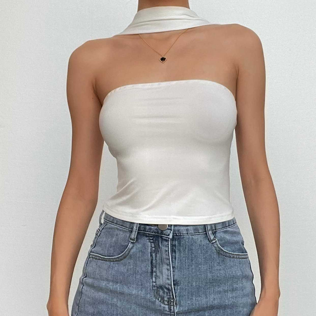 Halter solid backless sleeveless hollow out top