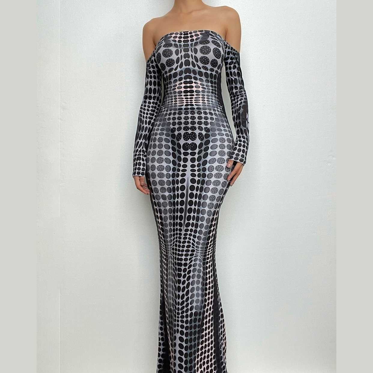 Polka dot thermal contrast off shoulder long sleeve backless maxi dress