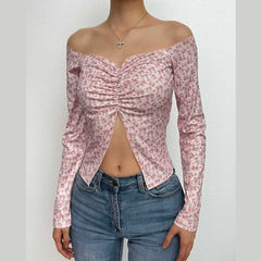 Langärmliges, schulterfreies Crop-Top mit Schlitz und Blumenmuster 