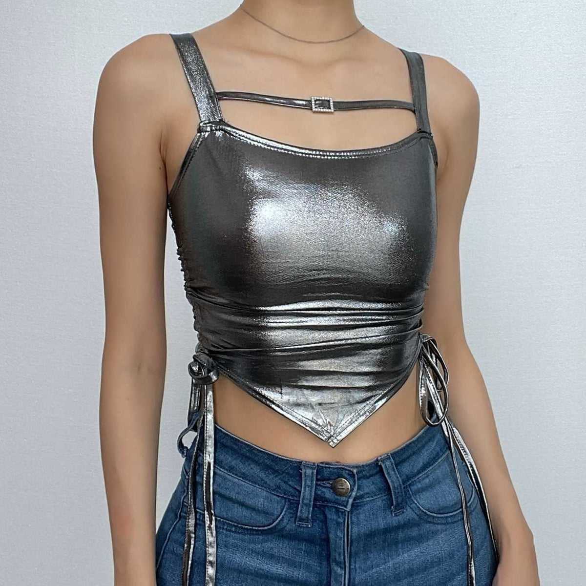 Metallic buckle cross back drawstring backless crop top