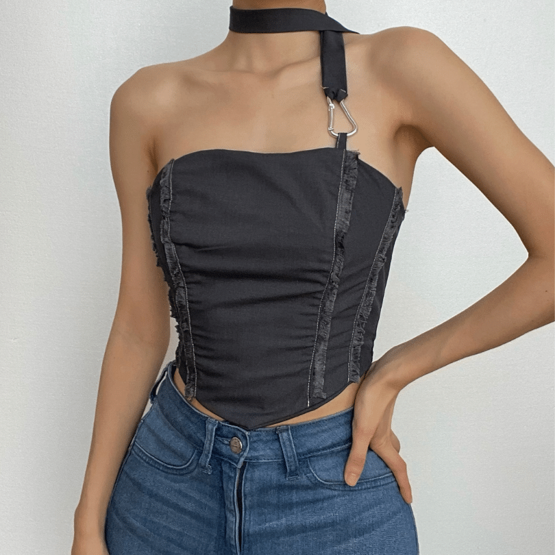 Rückenfreies Crop-Top mit gesmoktem Stich und Schnalle