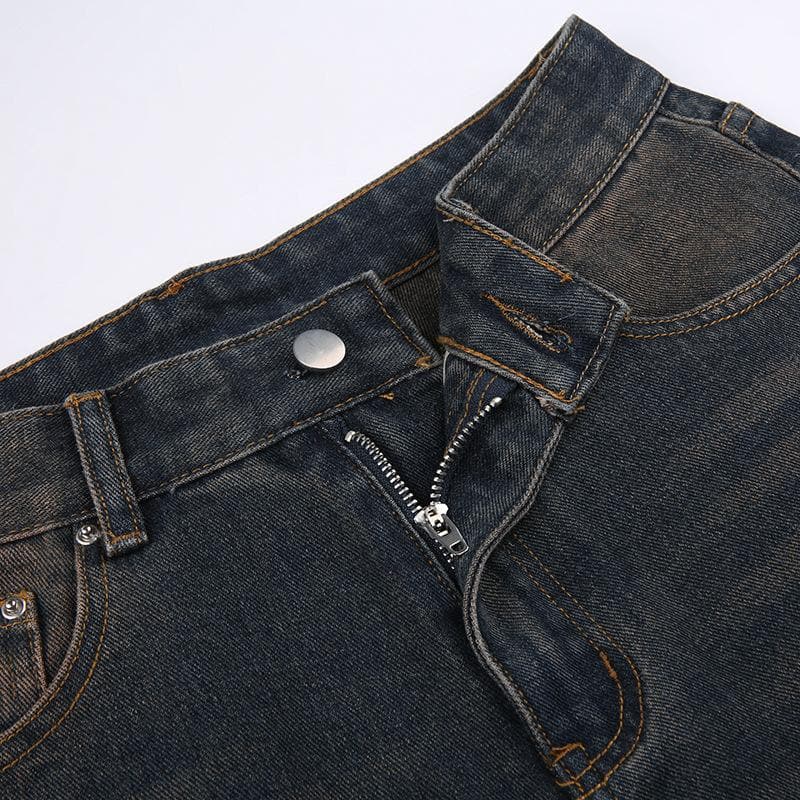 Gerade geschnittene Jeans mit Farbverlauf und Knöpfen und hoher Taille 