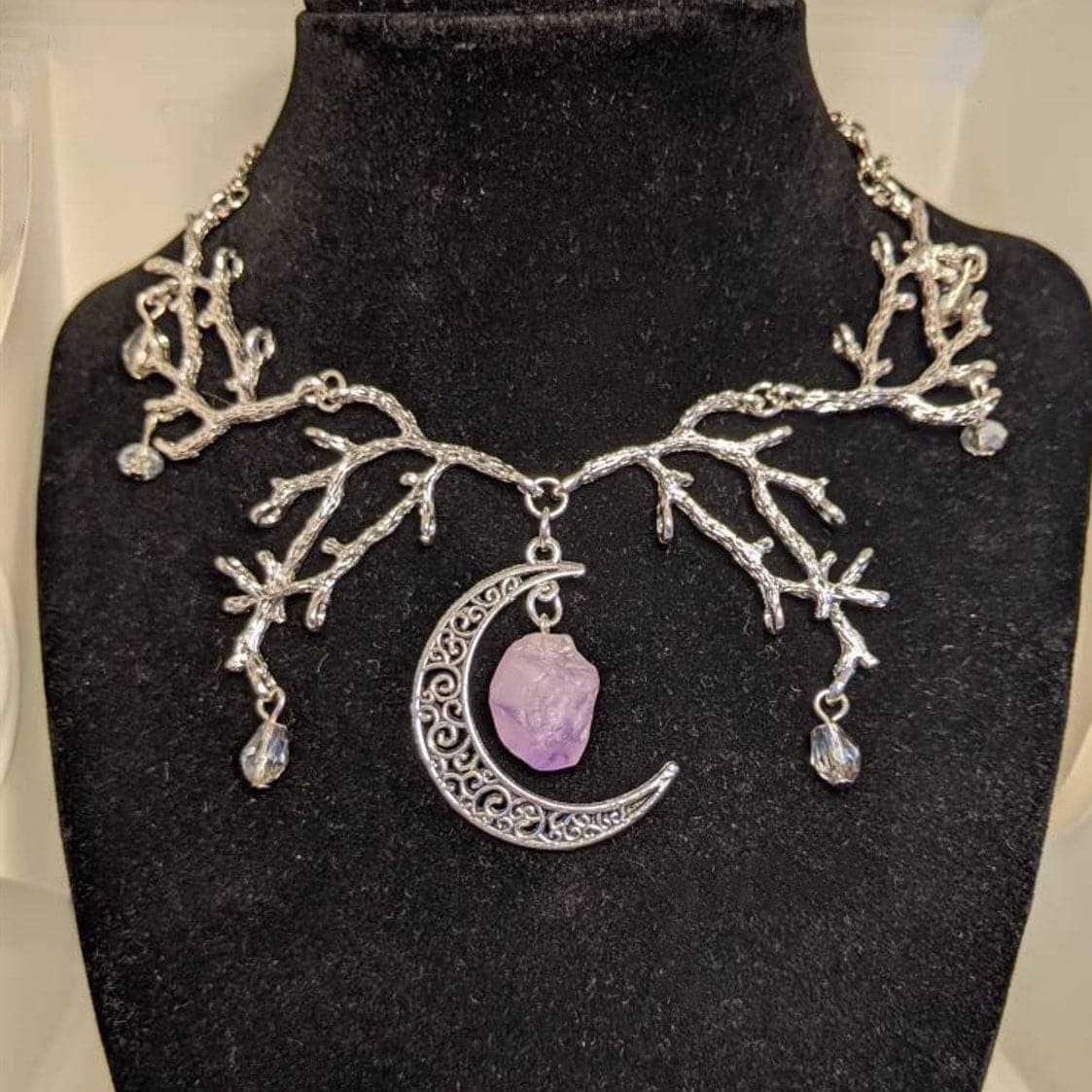 Moon stone pendant chain necklace