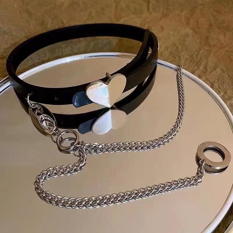 Heart pendant layered irregular PU leather choker necklace