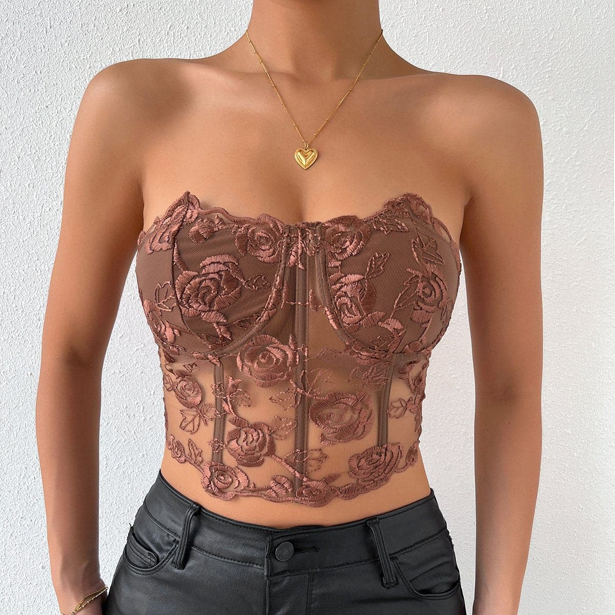 Top tipo bustier con botones sólidos de malla rosa 