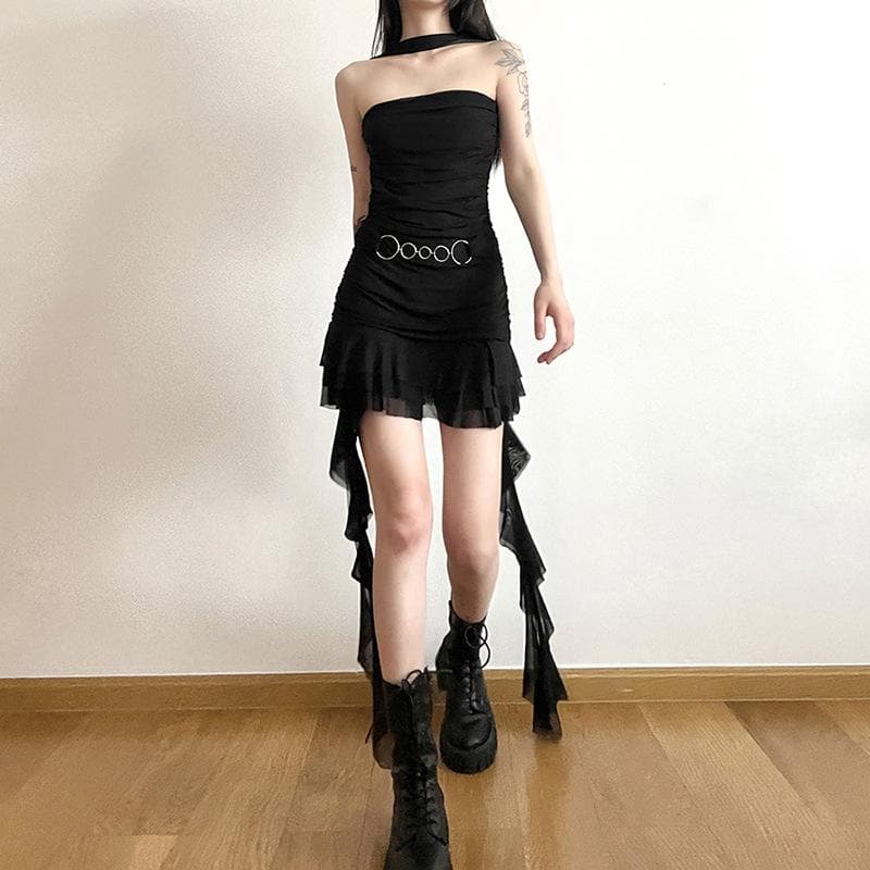 Neckholder-Minikleid mit rückenfreiem Rücken, Rüschen und O-Ring