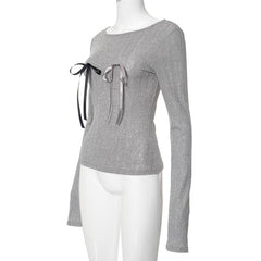 Bowknot applique contrast long sleeve round neck top