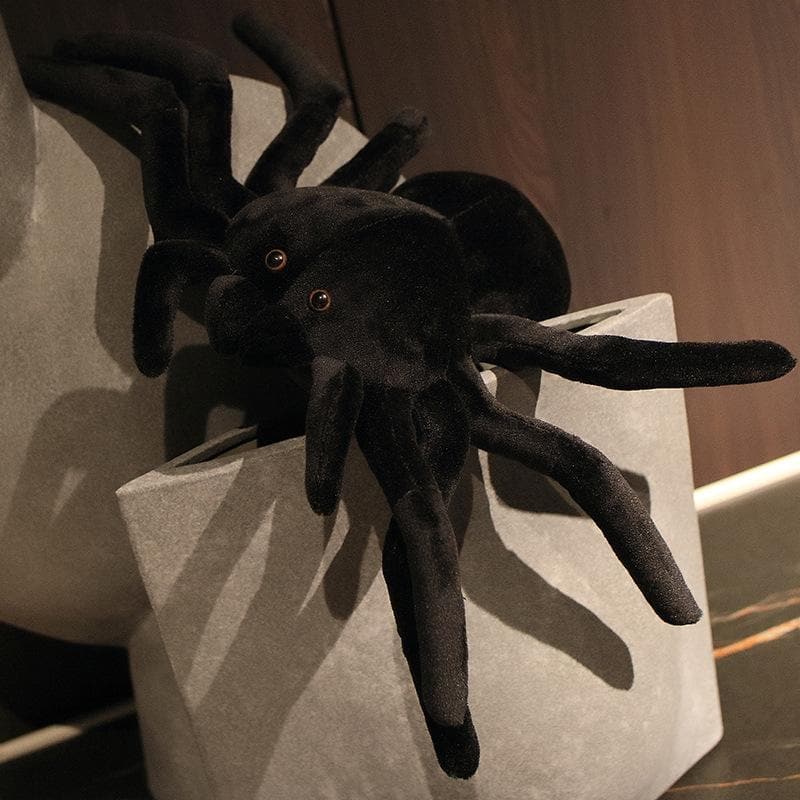 Peluche de araña negra 