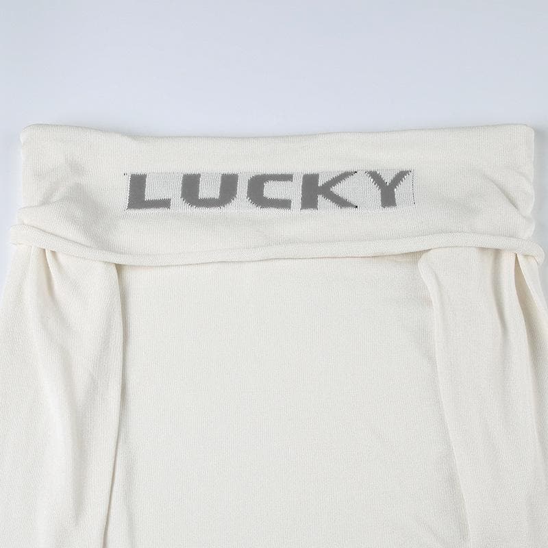 Schulterfreies Langarm-Top mit „LUCKY“-Muster