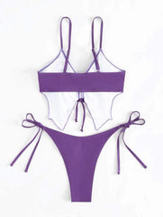 Traje de baño tipo bikini de tirantes con cordón ajustable en contraste y estampado de mariposas 