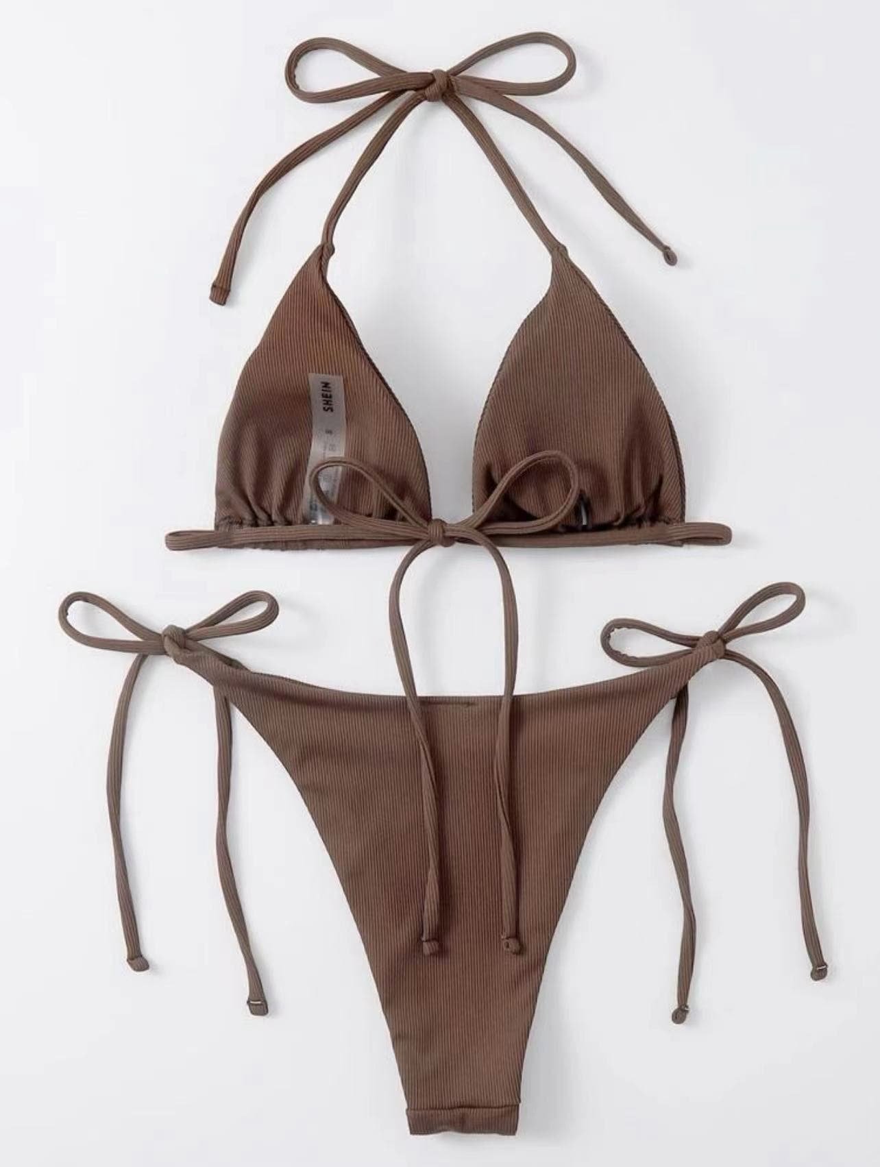 Traje de baño bikini estilo halter sin espalda y con lazo sólido 