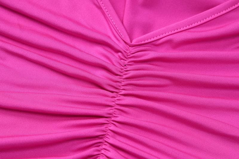 Einfarbiges, gerüschtes, rückenfreies Camisole-Maxikleid mit V-Ausschnitt