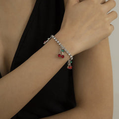 Pulsera de cerezas con diamantes de imitación 