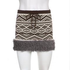 Knitted contrast drawstring fluffy mini skirt